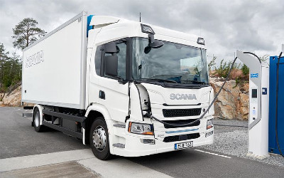 Scania Launches Plug-in Hybrid, Electric Trucks