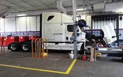 TRUCK PREVENTATIVE MAINTENANCE TIPS THAT WILL SAVE YOU TIME AND MONEY